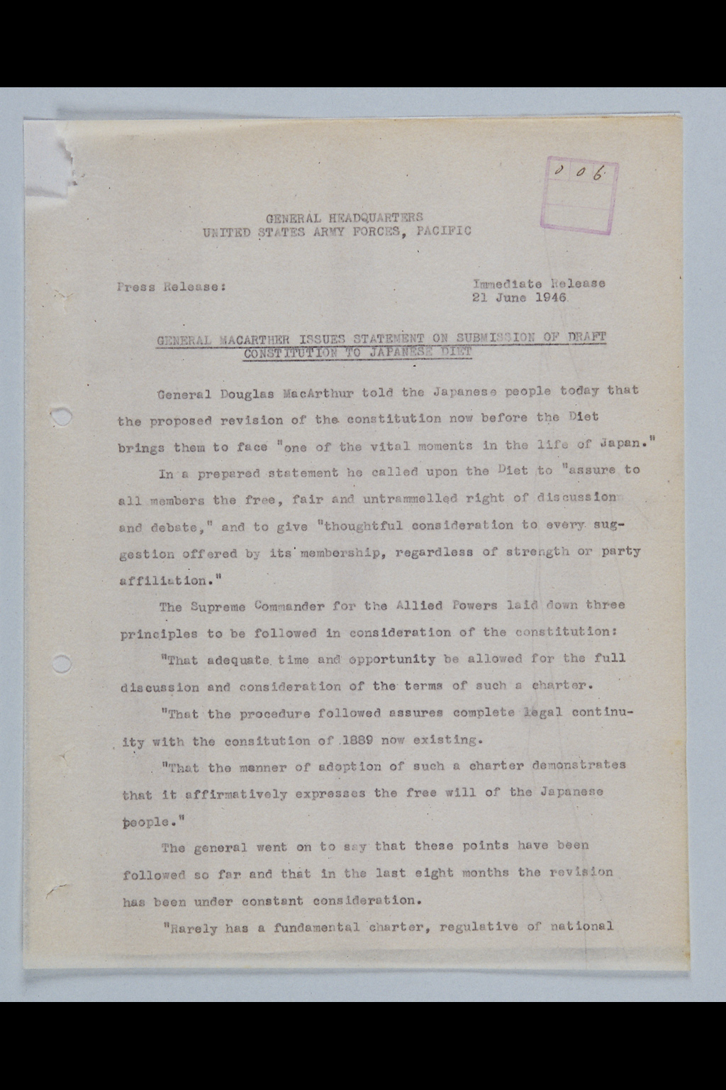 [Press Release: General MacArthur Issues Statement on Submission of Draft Constitution to Japanese Diet](Larger image)