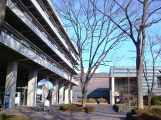 Picture: Visitors Entrances of the Tokyo Main Library