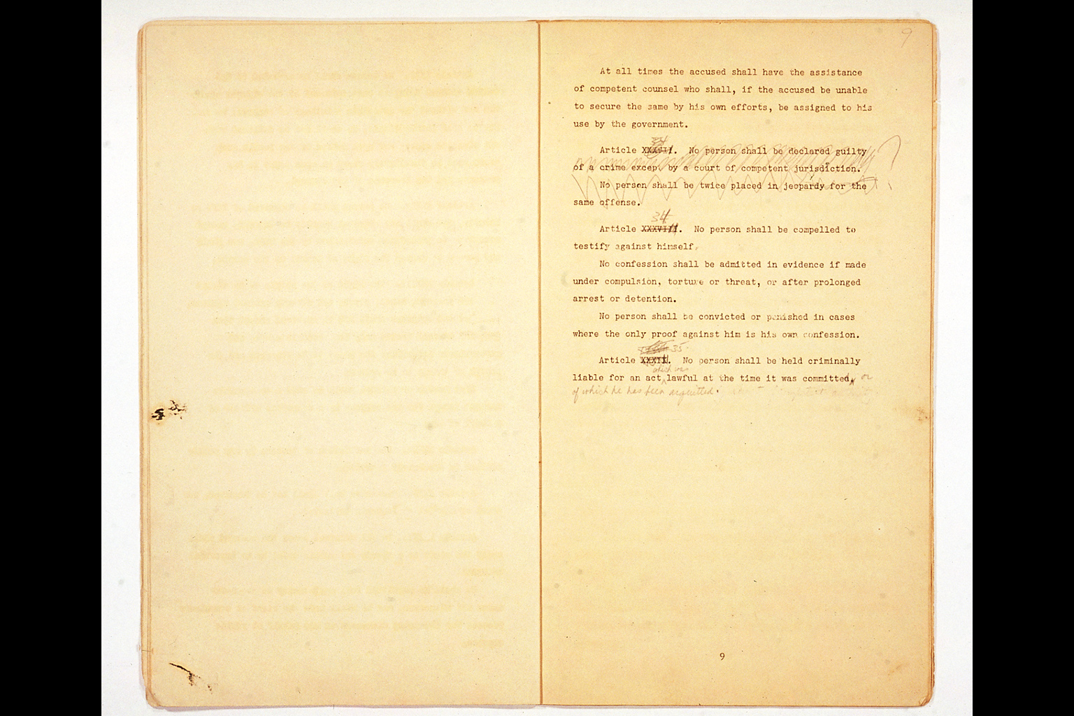 Constitution of Japan (GHQ Draft)(larger)