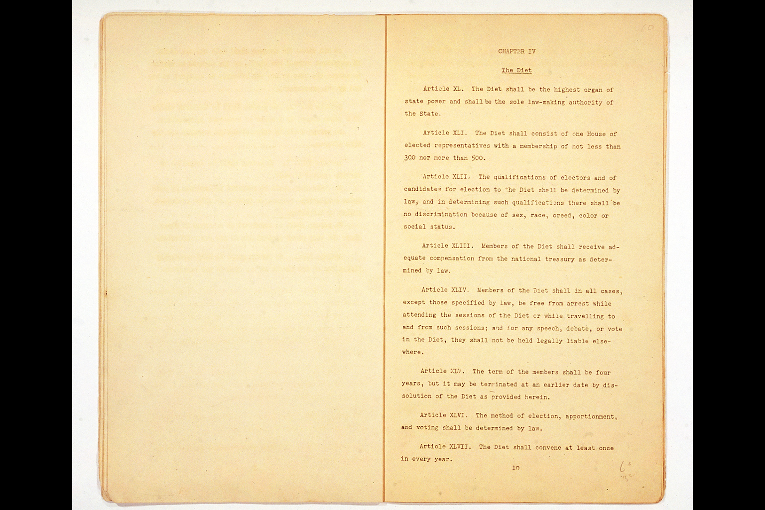 Constitution of Japan (GHQ Draft)(larger)