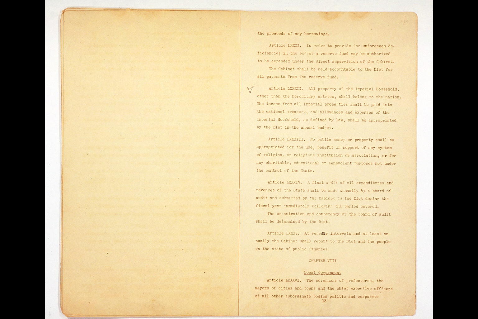 Constitution of Japan (GHQ Draft)(larger)