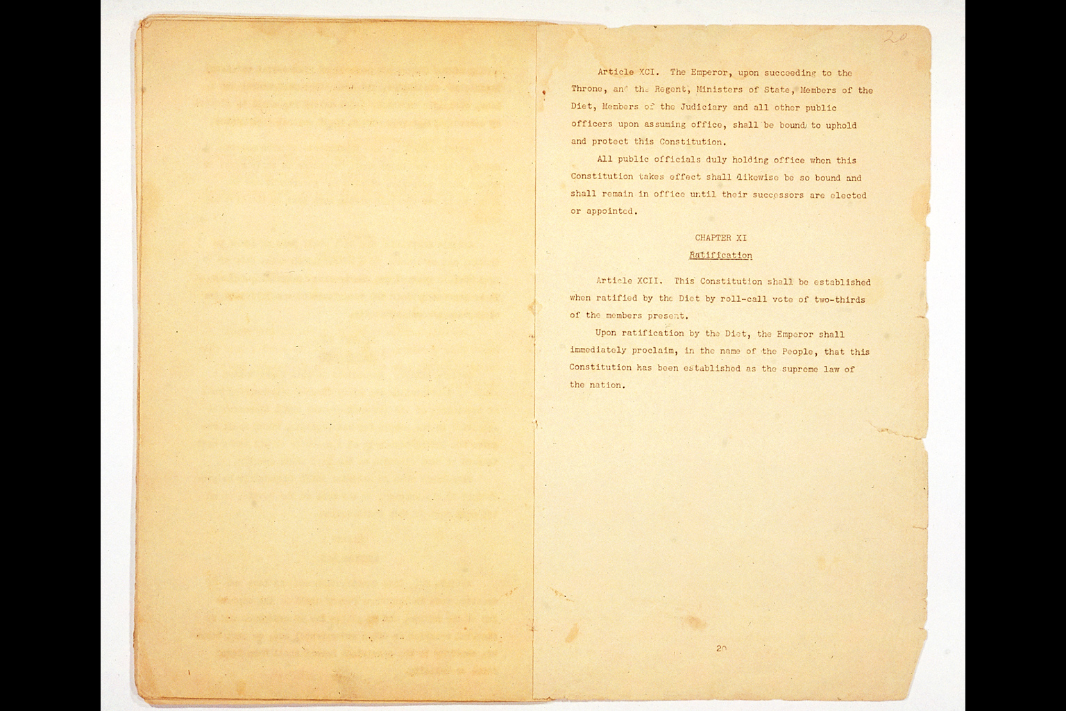 Constitution of Japan (GHQ Draft)(larger)